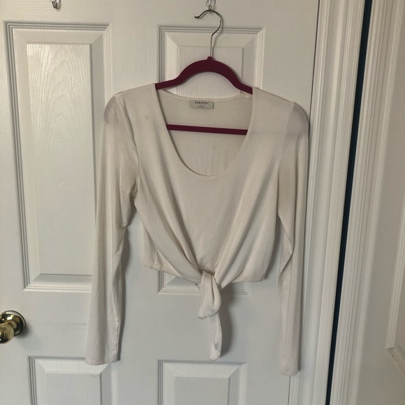 aritzia/ babaton front tie shirt - Picture 1 of 2